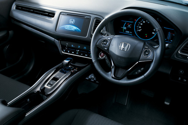 How to change the time in honda vezel 2014 - 1